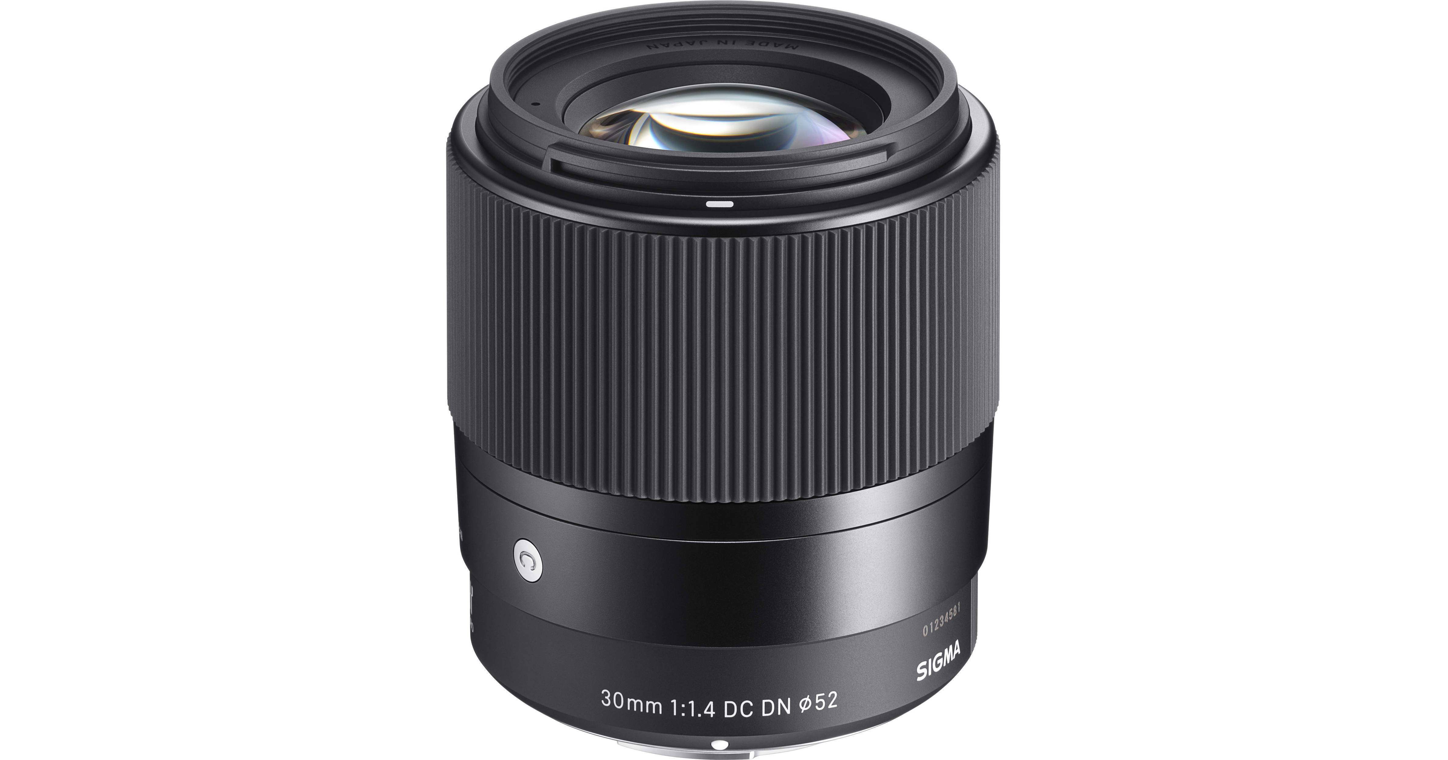 Sony 30mm f/1.4