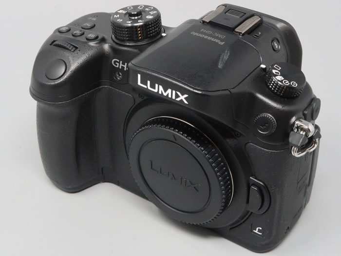 Lumix GH4